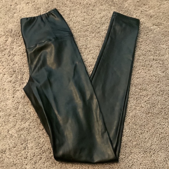 Wilfred Free black faux leather leggings, size S - Picture 3 of 5